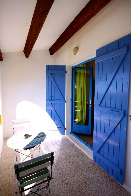 Hotel U Liamone Saint-Florent  Pokoj fotografie