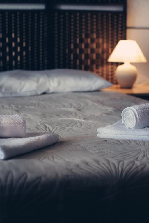 Hotel U Liamone Saint-Florent  Pokoj fotografie